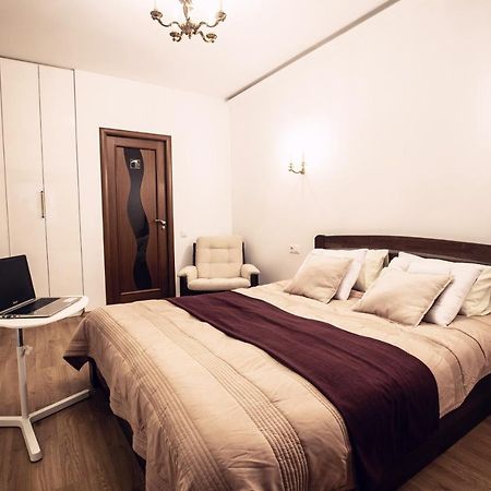 Sova Apartment Lviv Сenter Сity Ngoại thất bức ảnh