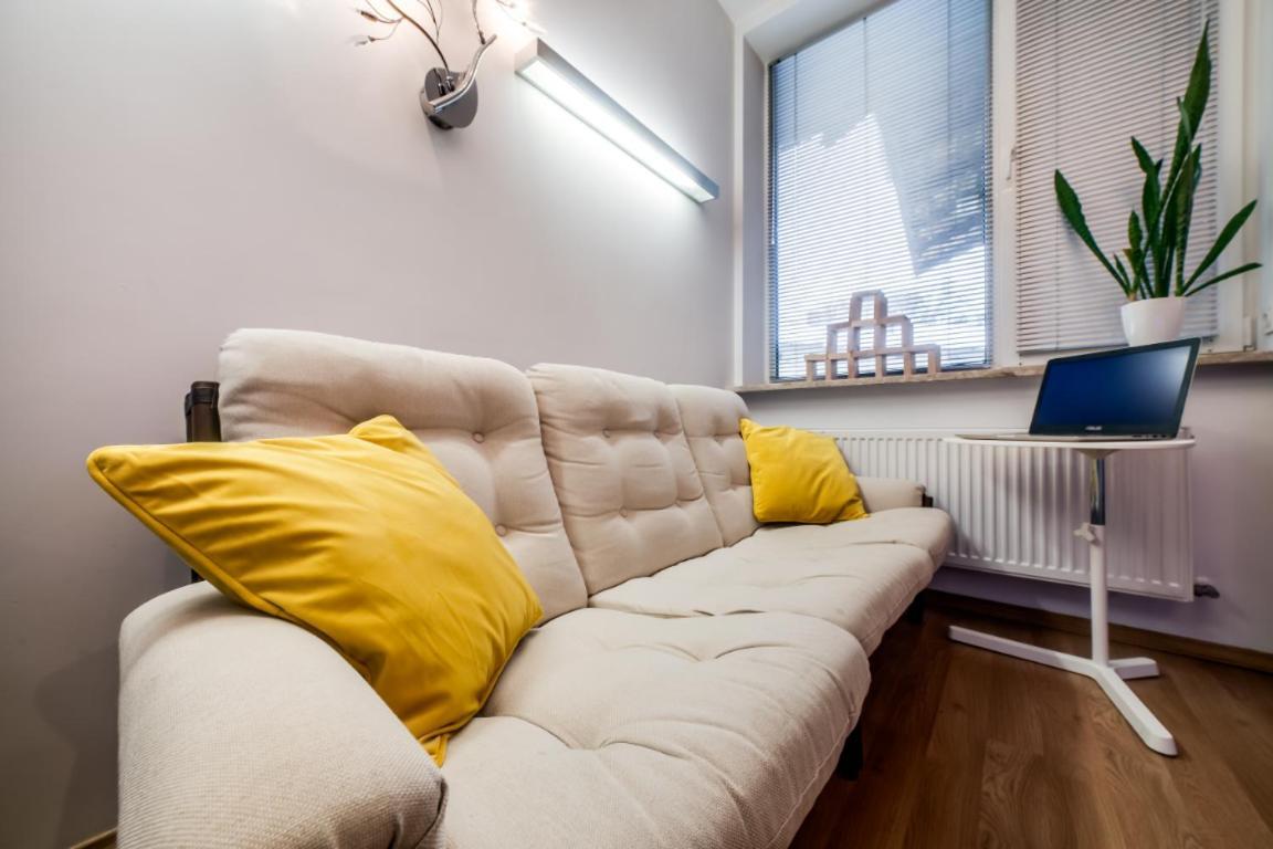 Sova Apartment Lviv Сenter Сity Ngoại thất bức ảnh
